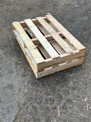 Small custom size pallet
